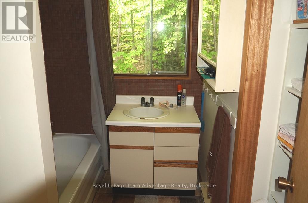 49 Bayview Drive, Carling, Ontario  P0G 1G0 - Photo 11 - X13455456