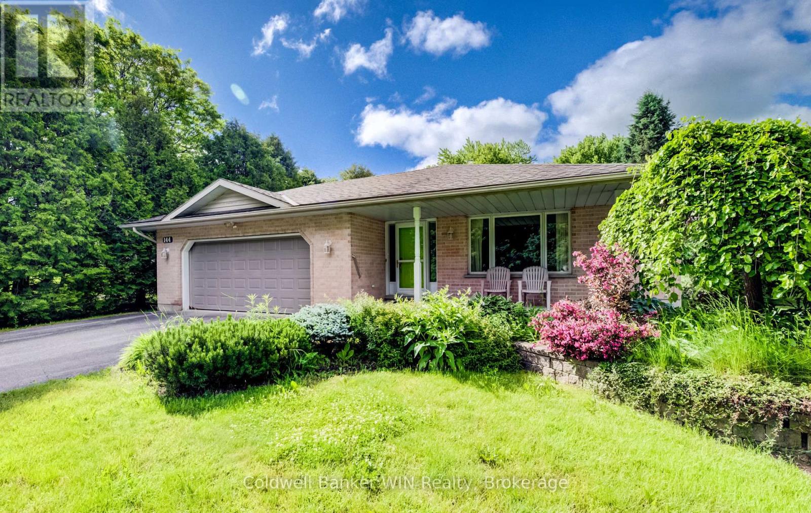 144 South Water Street, Wellington North, Ontario  N0G 2L3 - Photo 2 - X13455470