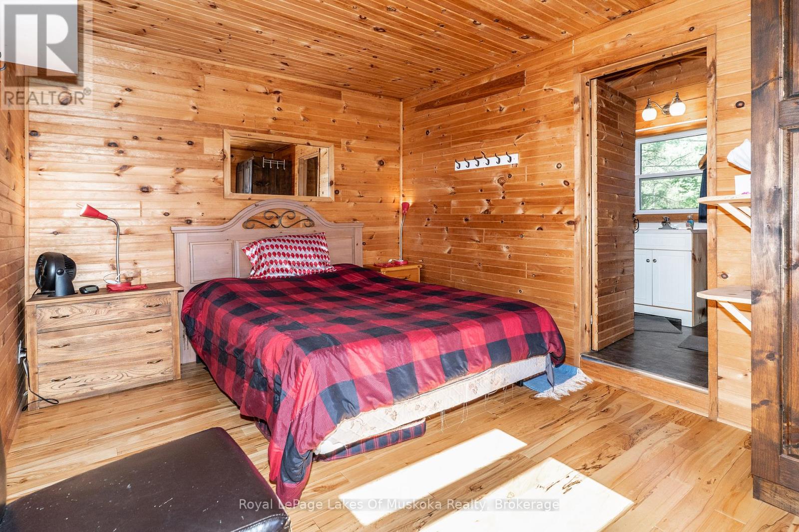 1 Island 9kl (1 Chief Island), Gravenhurst, Ontario  P0E 1G0 - Photo 16 - X13455552