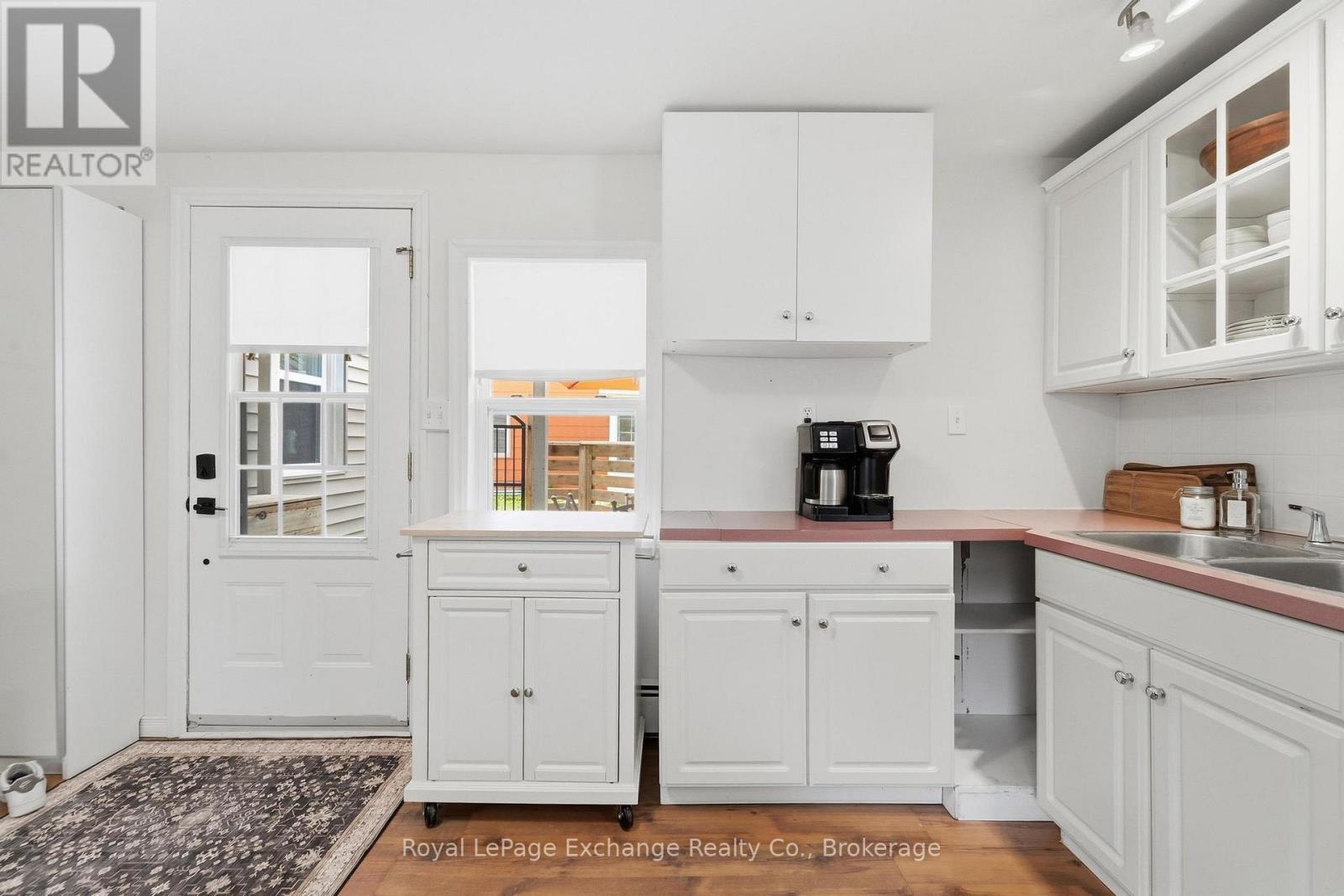 544 Queen Street, Kincardine, Ontario  N2Z 2H9 - Photo 14 - X13455608