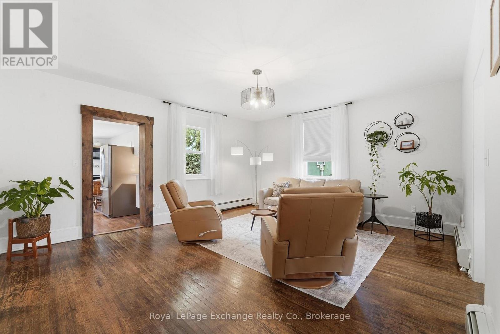544 Queen Street, Kincardine, Ontario  N2Z 2H9 - Photo 4 - X13455608