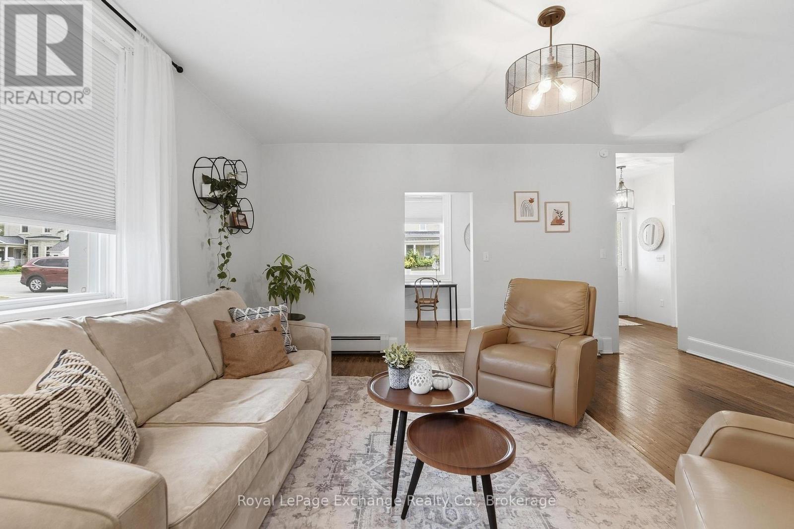 544 Queen Street, Kincardine, Ontario  N2Z 2H9 - Photo 6 - X13455608