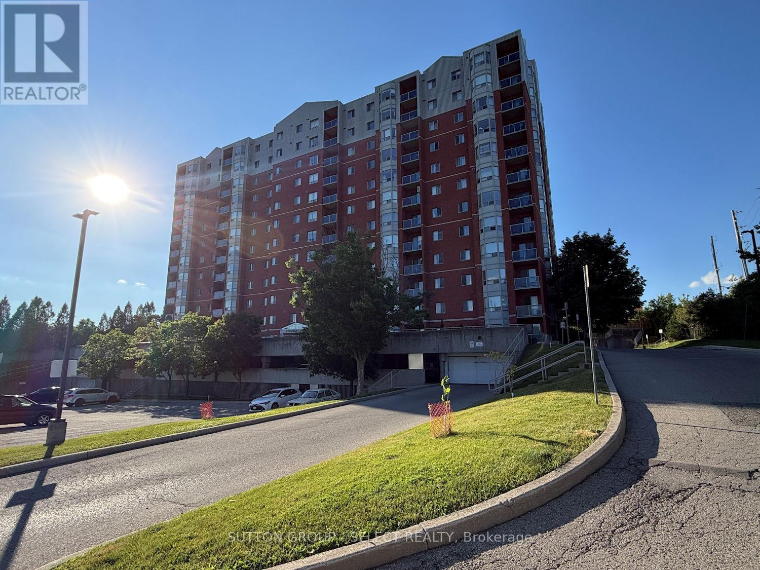 407 - 30 Chapman Court, London North, Ontario  N6G 4Y4 - Photo 2 - X13455500