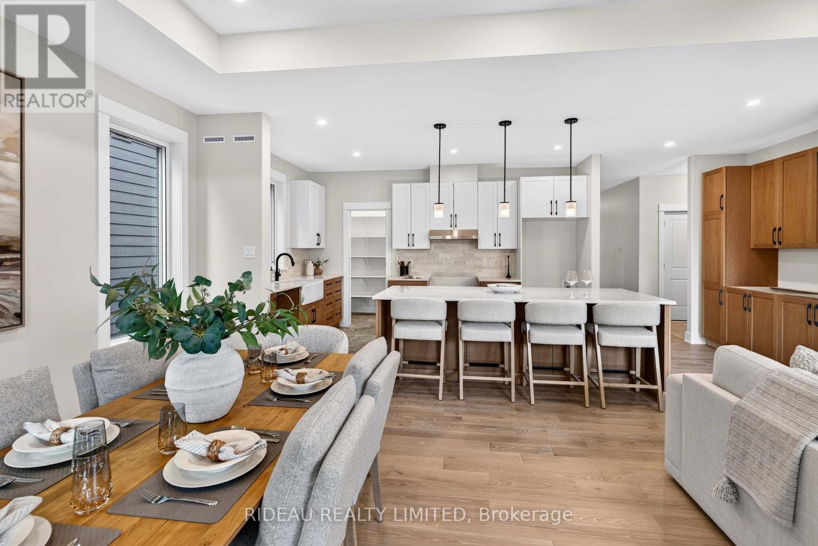 138 Shelter Cove Drive, Westport, Ontario  K0G 1X0 - Photo 10 - X12314924
