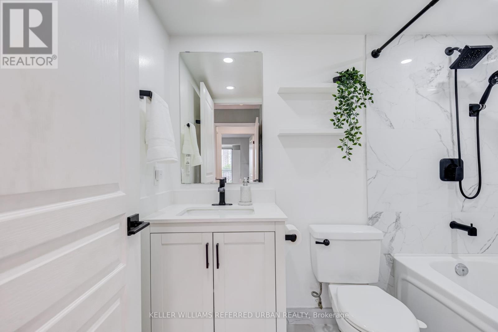 510 - 55 Harrison Garden Boulevard, Toronto, Ontario  M2N 7G3 - Photo 3 - C13416830