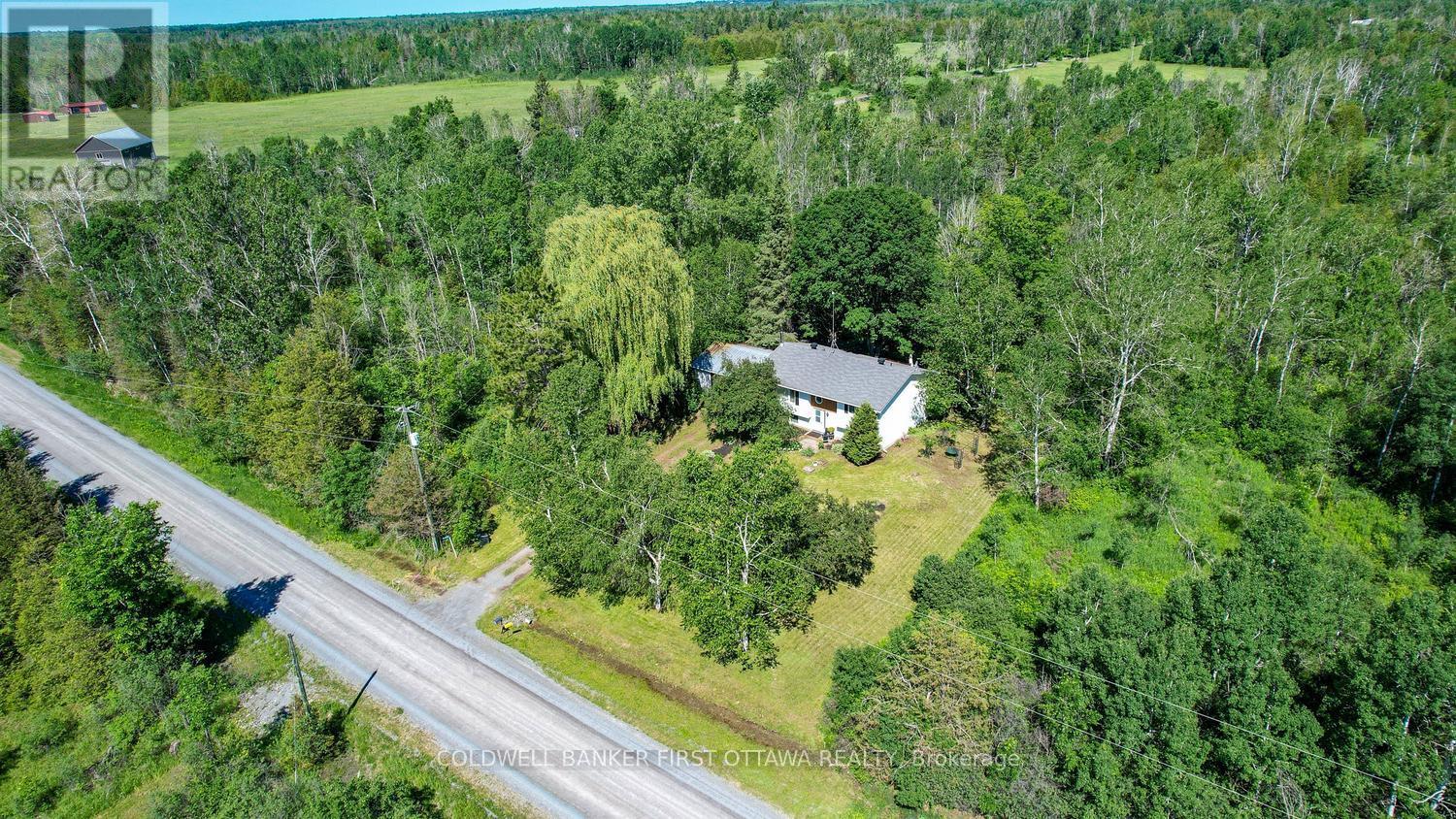8715 Copeland Road, Ottawa, Ontario K0A 1B0 - Photo 4 - X13455458