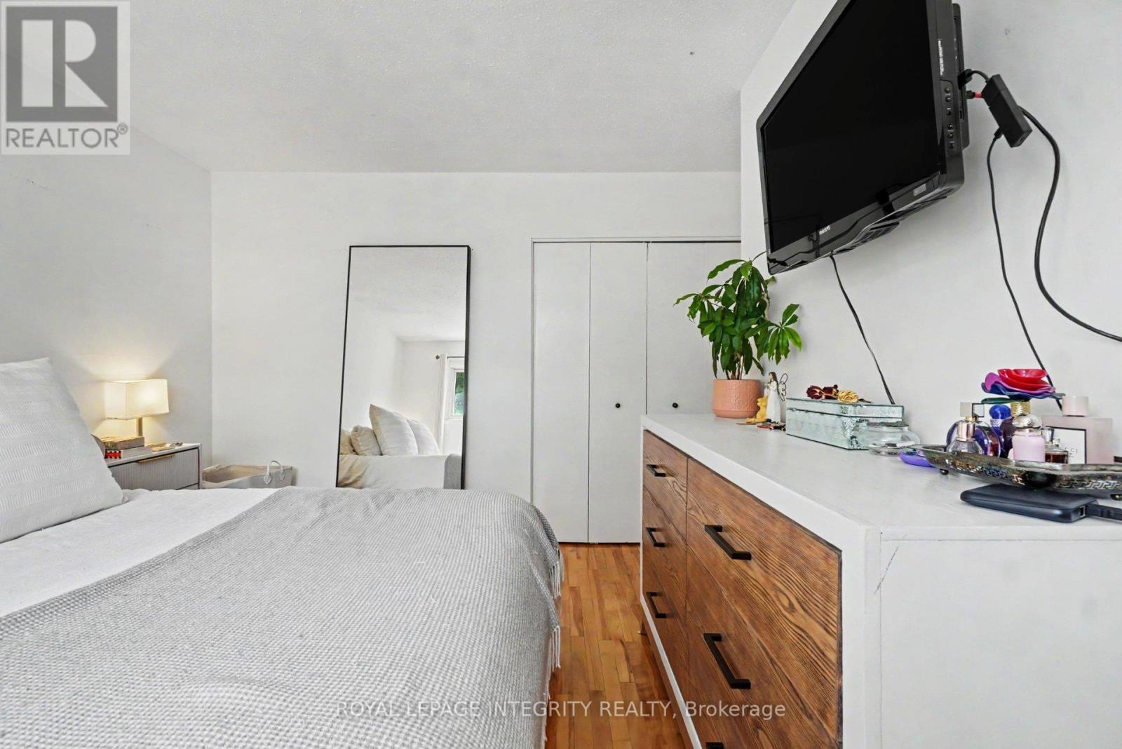2450 Magnus Avenue, Ottawa, Ontario  K1G 1J8 - Photo 7 - X13455556