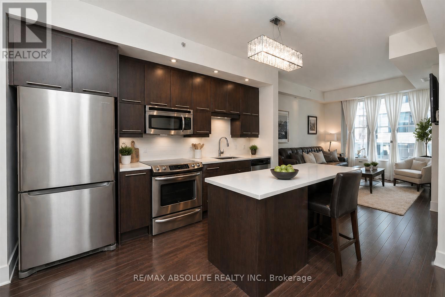 217 - 101 Richmond Road, Ottawa, Ontario  K1Z 0A6 - Photo 3 - X13455606