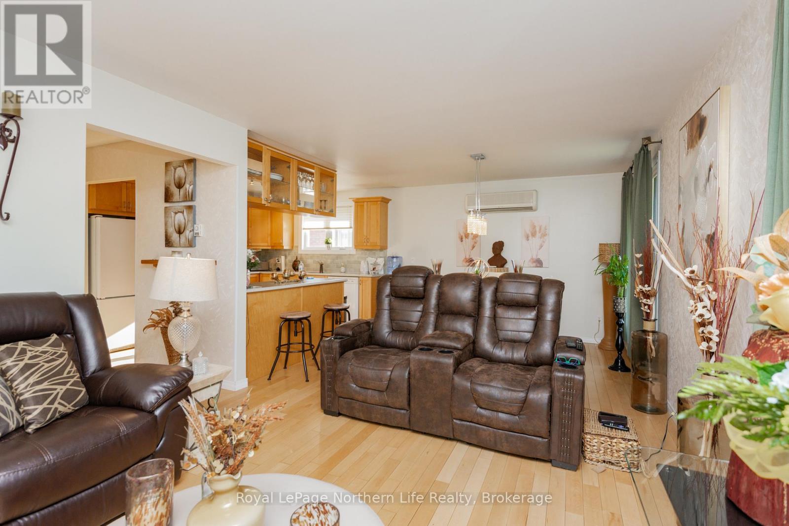 132 Levis Street, West Nipissing, Ontario  P2B 3E3 - Photo 12 - X13455576