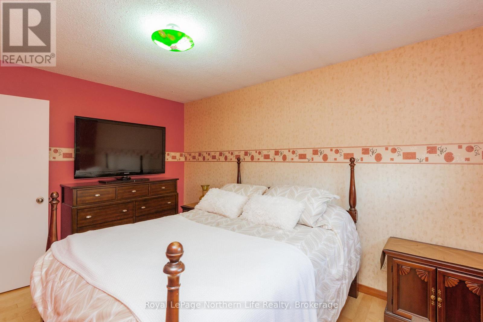 132 Levis Street, West Nipissing, Ontario  P2B 3E3 - Photo 22 - X13455576