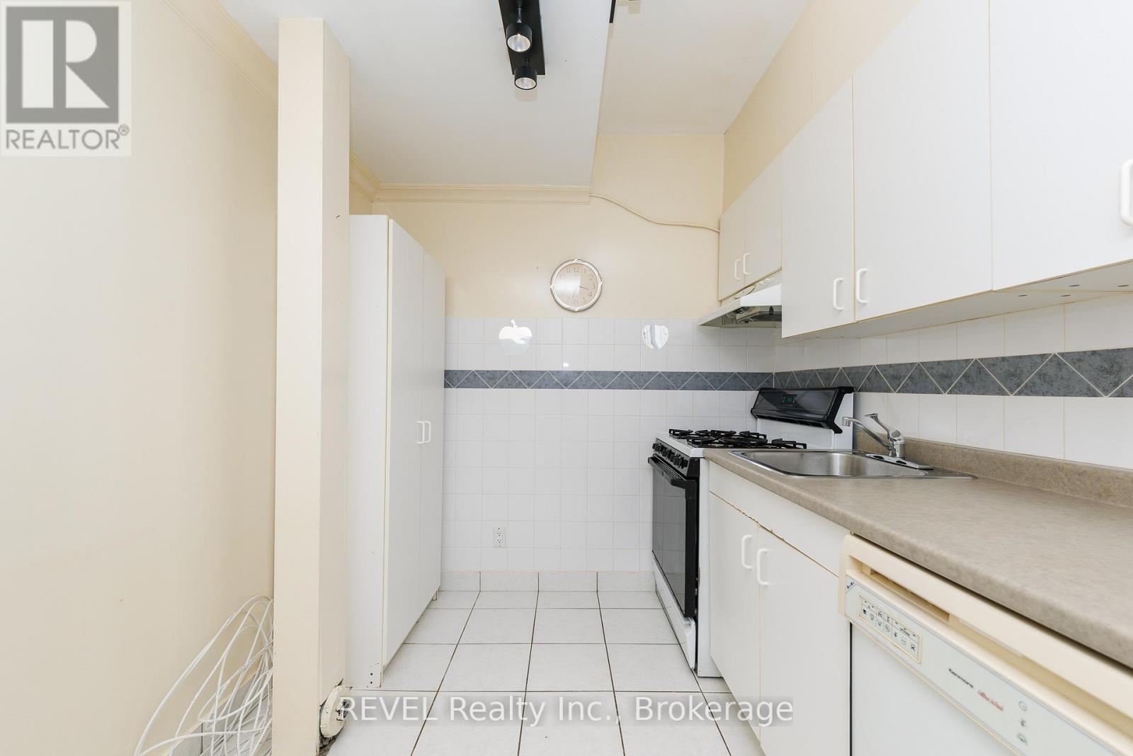 Basement - 7470 Alex Avenue, Niagara Falls, Ontario  L2G 7V1 - Photo 9 - X13455448