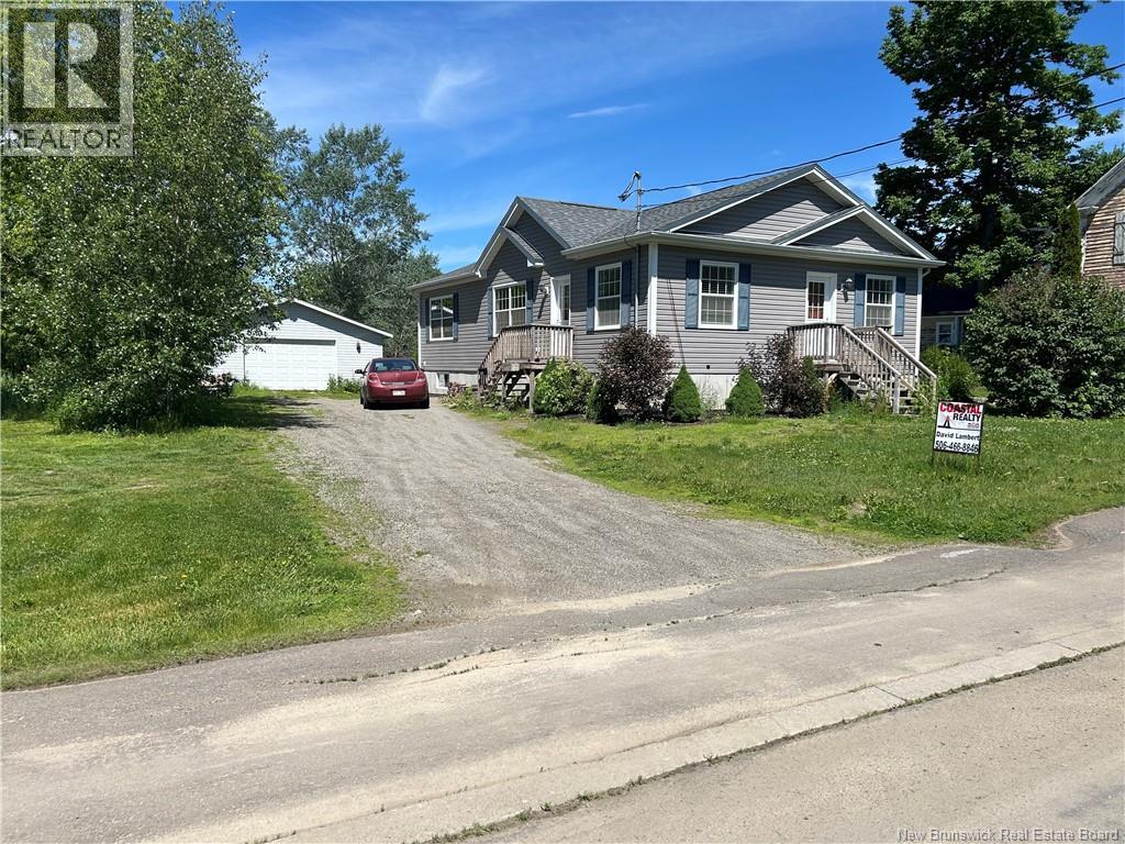 103 Queensway Street, St. Stephen, New Brunswick  E3L 1L6 - Photo 2 - NB135088