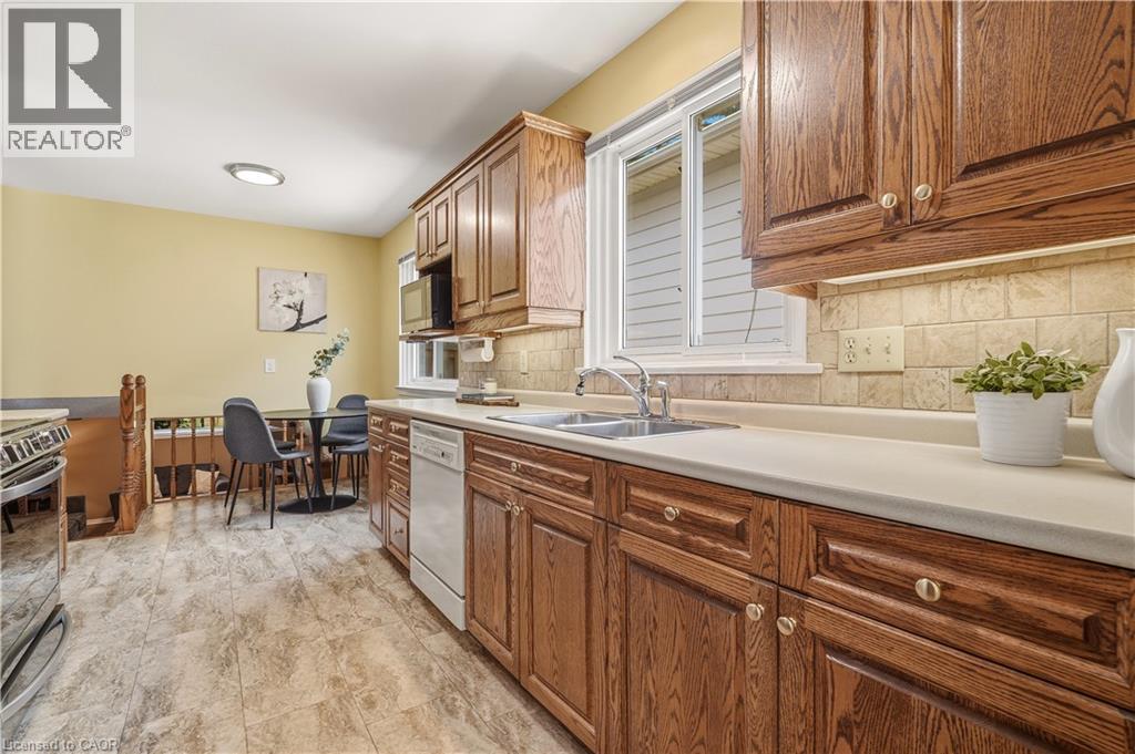 4277 Longmoor Drive, Burlington, Ontario  L7L 5A4 - Photo 16 - 40838243