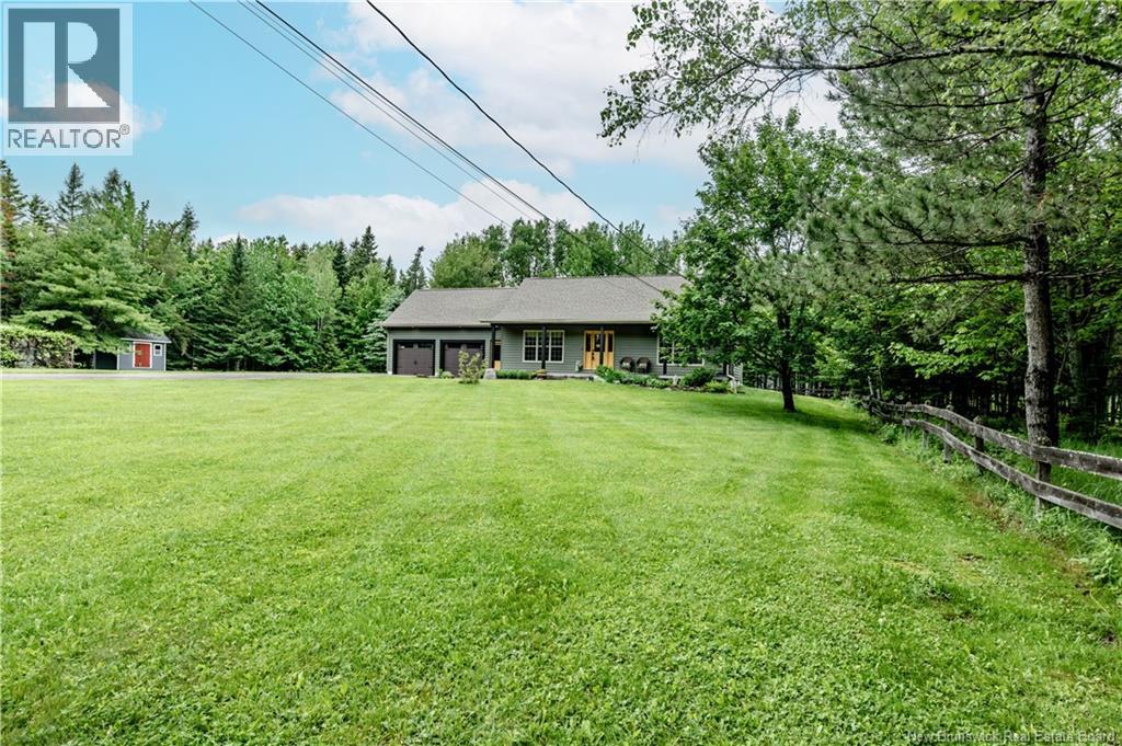 1580 Melanson, Dieppe, New Brunswick  E1H 2B8 - Photo 30 - NB142119
