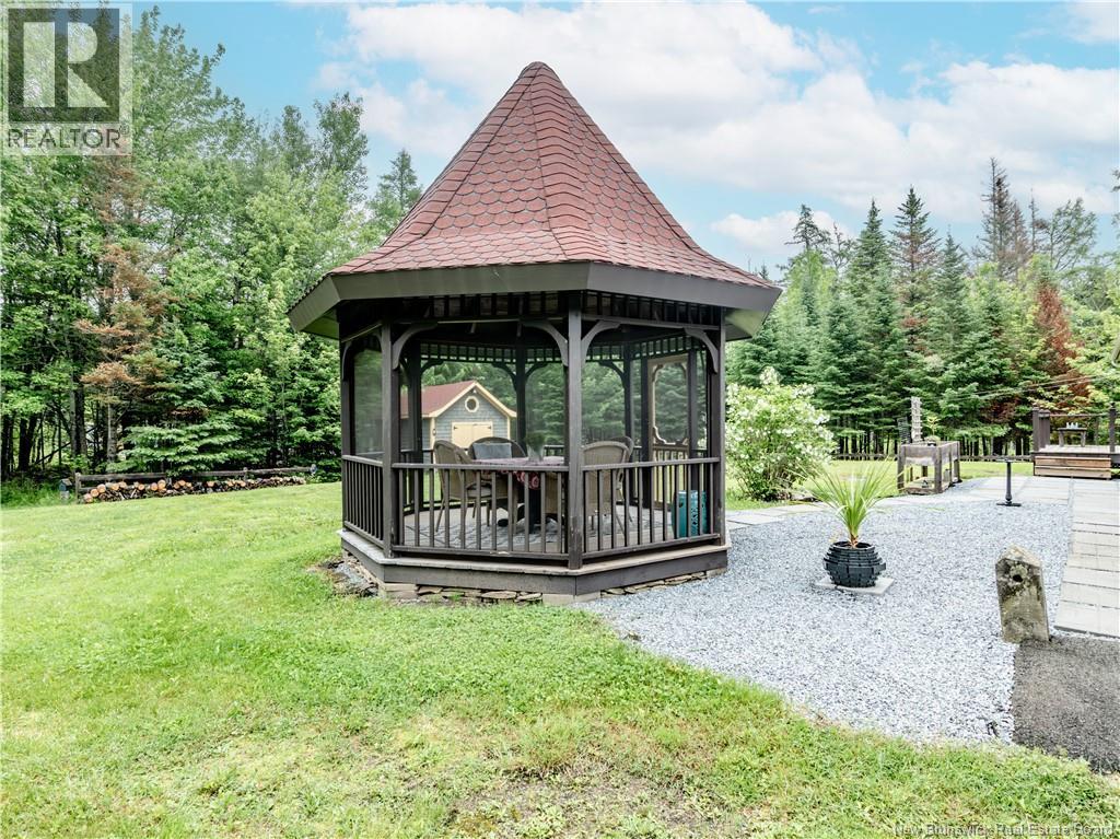 1580 Melanson, Dieppe, New Brunswick  E1H 2B8 - Photo 33 - NB142119