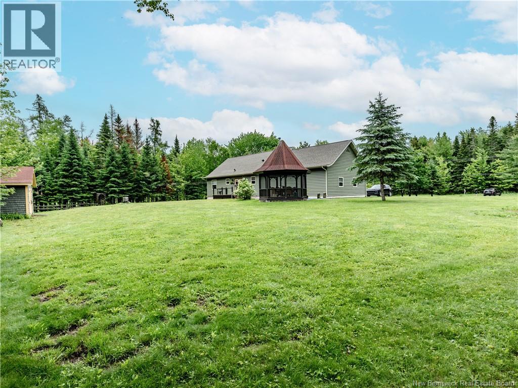 1580 Melanson, Dieppe, New Brunswick  E1H 2B8 - Photo 34 - NB142119