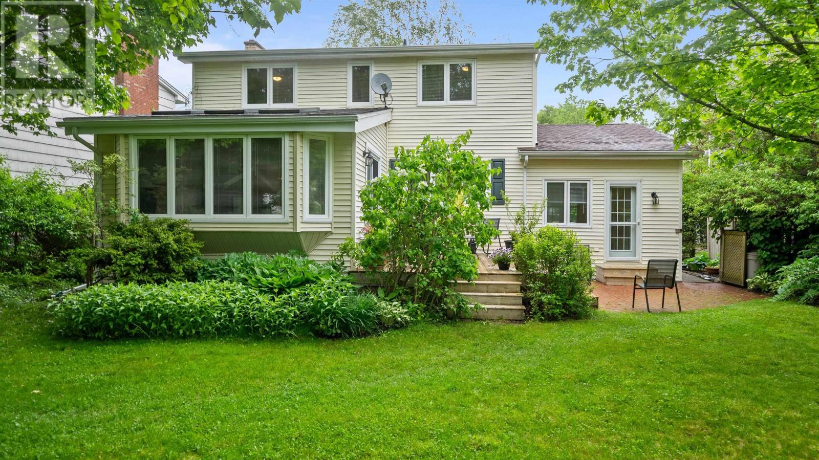 17 Guy Street, Dartmouth, Nova Scotia  B3A 2P4 - Photo 2 - 202614666