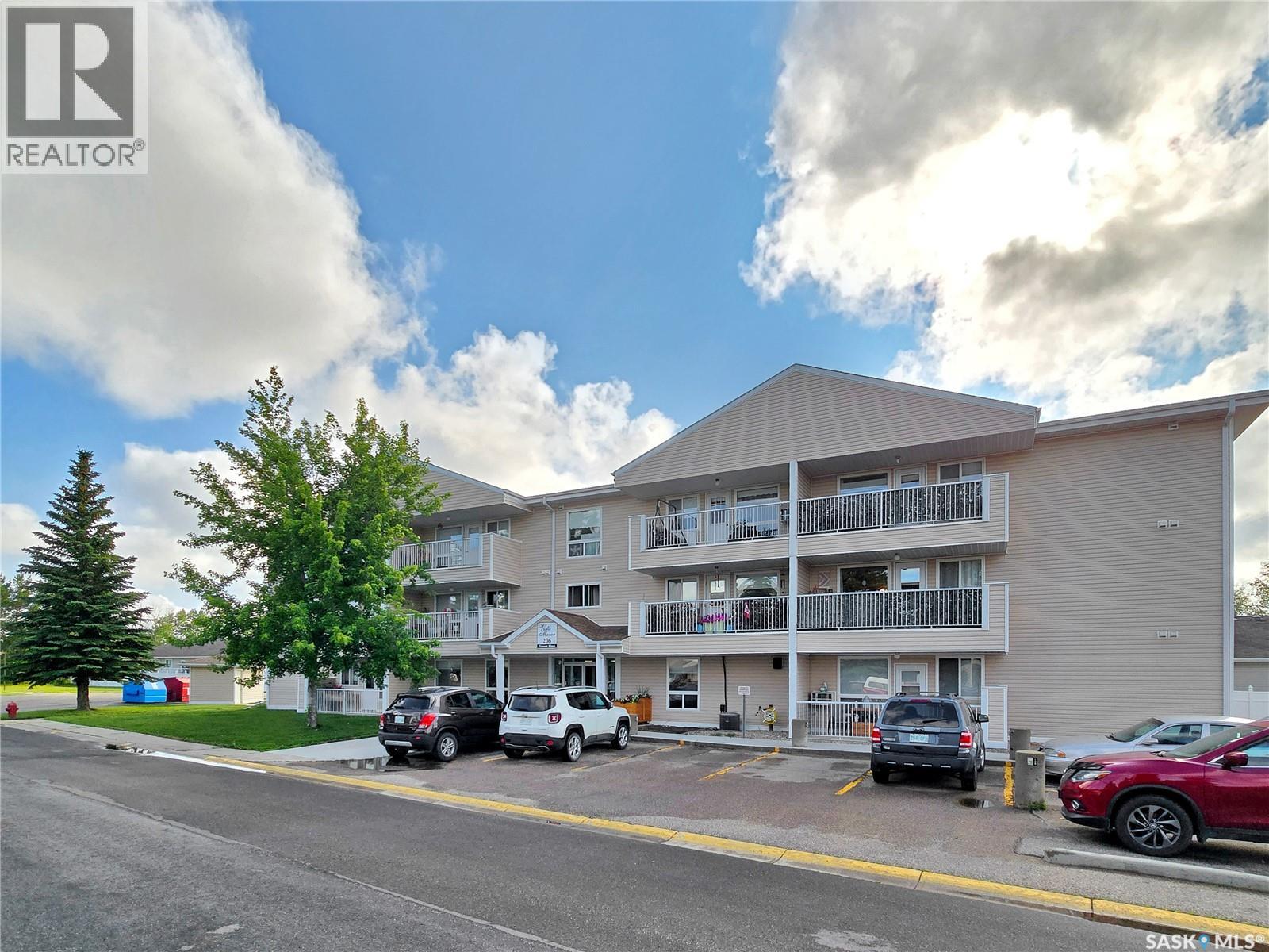 203 206 Pioneer PLACE, warman, Saskatchewan