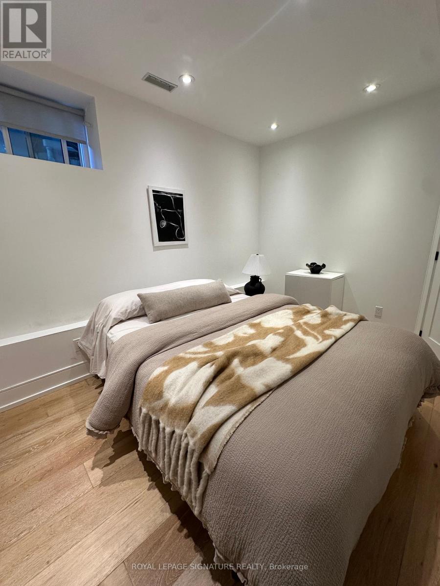 Lower - 10 Wilfrid Avenue, Toronto, Ontario  M4S 2H9 - Photo 16 - C13455626