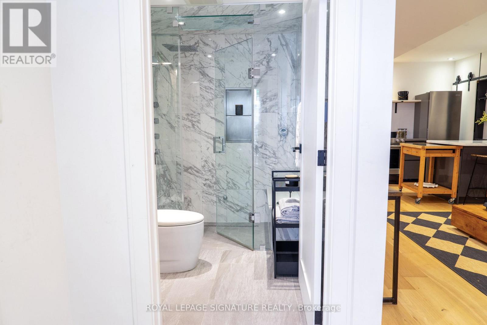 Lower - 10 Wilfrid Avenue, Toronto, Ontario  M4S 2H9 - Photo 3 - C13455626