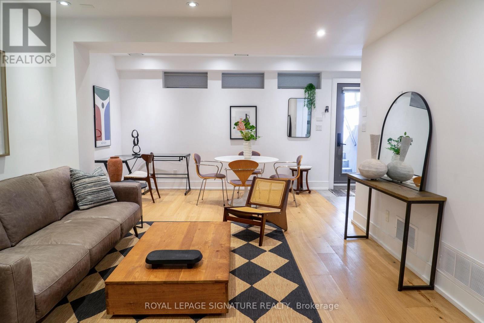 Lower - 10 Wilfrid Avenue, Toronto, Ontario  M4S 2H9 - Photo 9 - C13455626