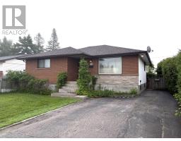 518 Edward St N, Thunder Bay, Ontario