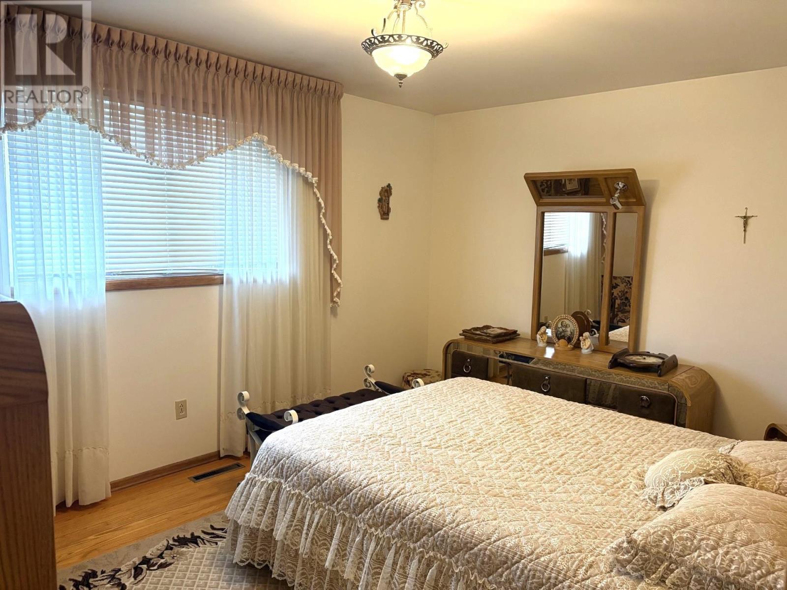518 Edward St N, Thunder Bay, Ontario  P7C 4P9 - Photo 11 - TB2601451