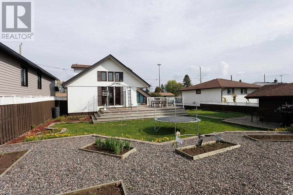 88 Carl Ave, Thunder Bay, Ontario  P7B 4Z5 - Photo 45 - TB2601535