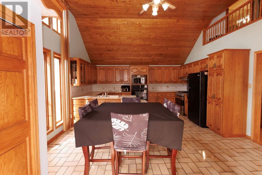 88 Carl Ave, Thunder Bay, Ontario  P7B 4Z5 - Photo 7 - TB2601535