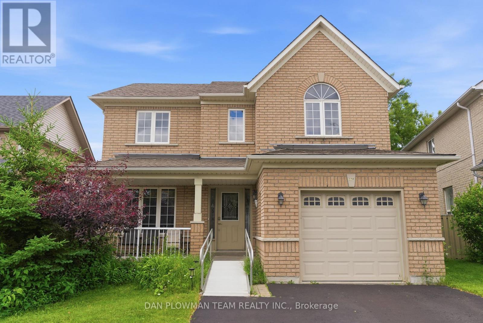 229 HUNTINGTON CRESCENT, Clarington, Ontario