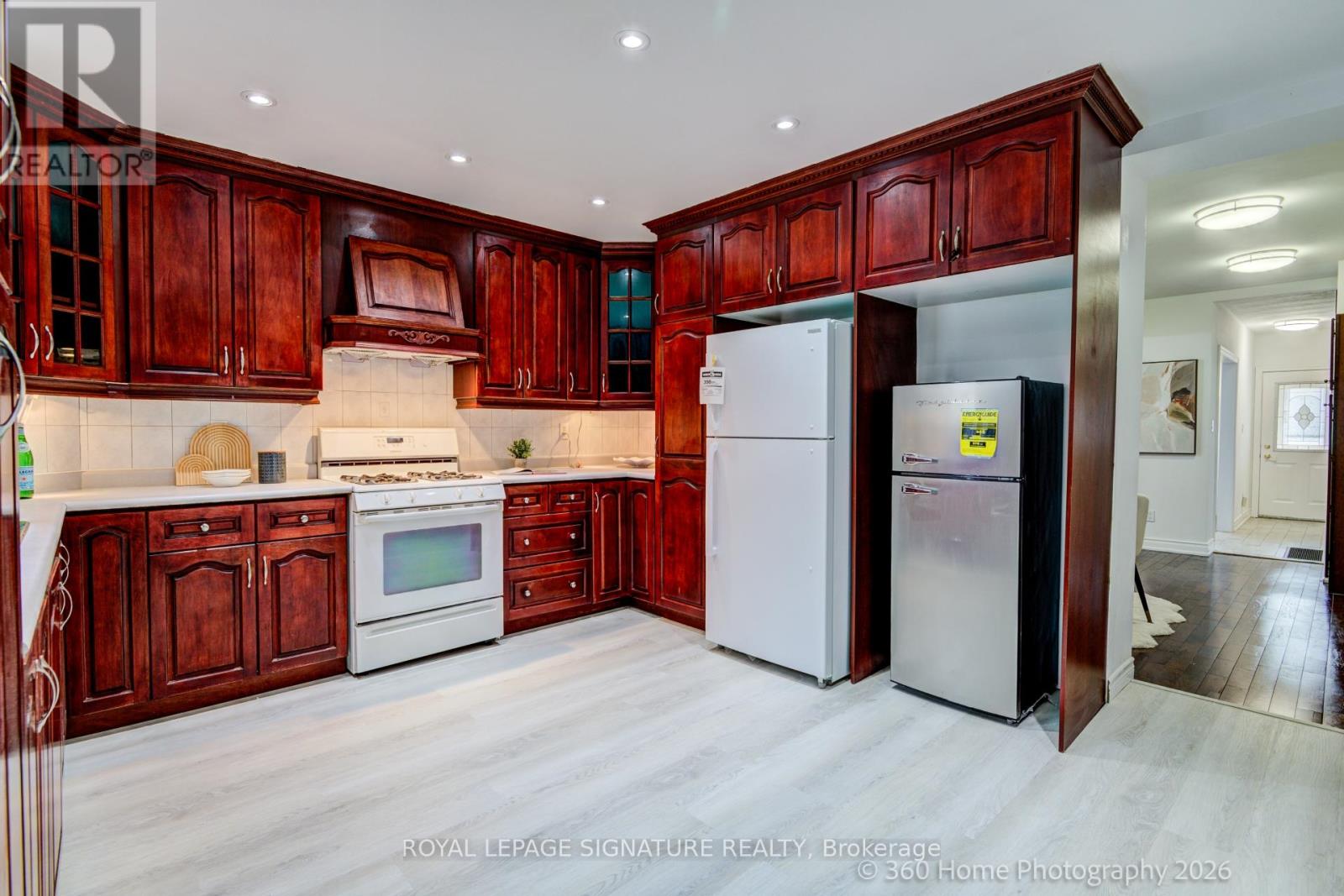 97 Donlands Avenue, Toronto, Ontario  M4J 3N9 - Photo 12 - E13455636