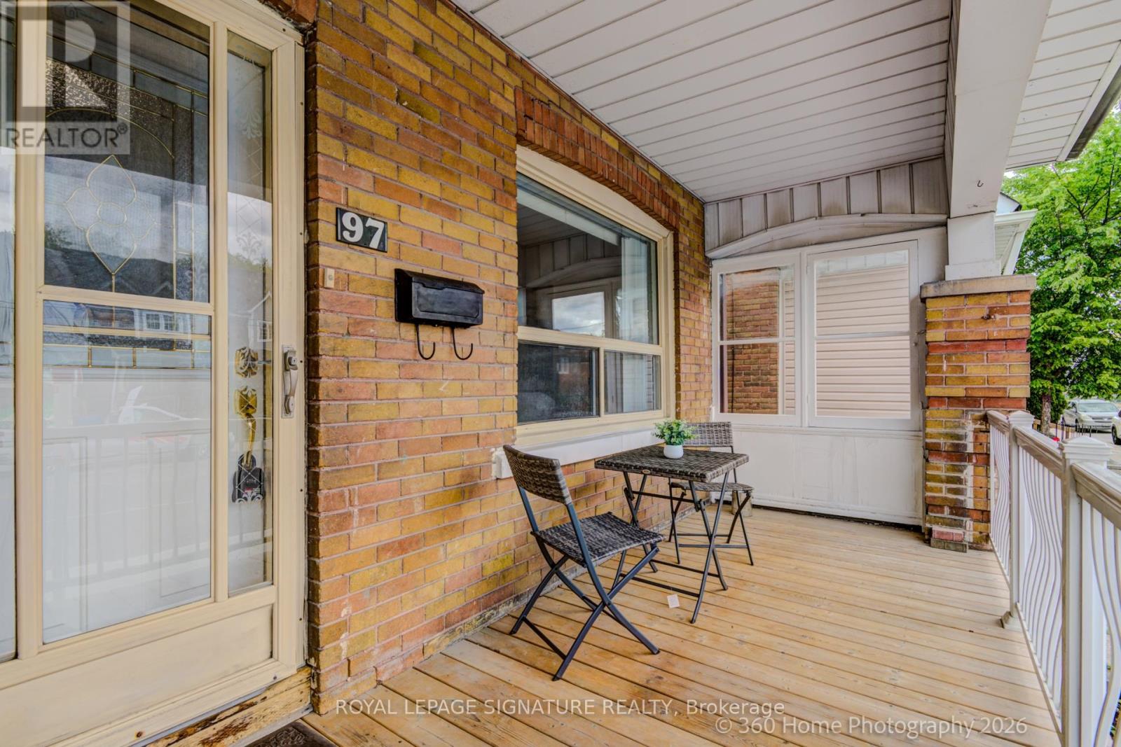 97 Donlands Avenue, Toronto, Ontario  M4J 3N9 - Photo 3 - E13455636