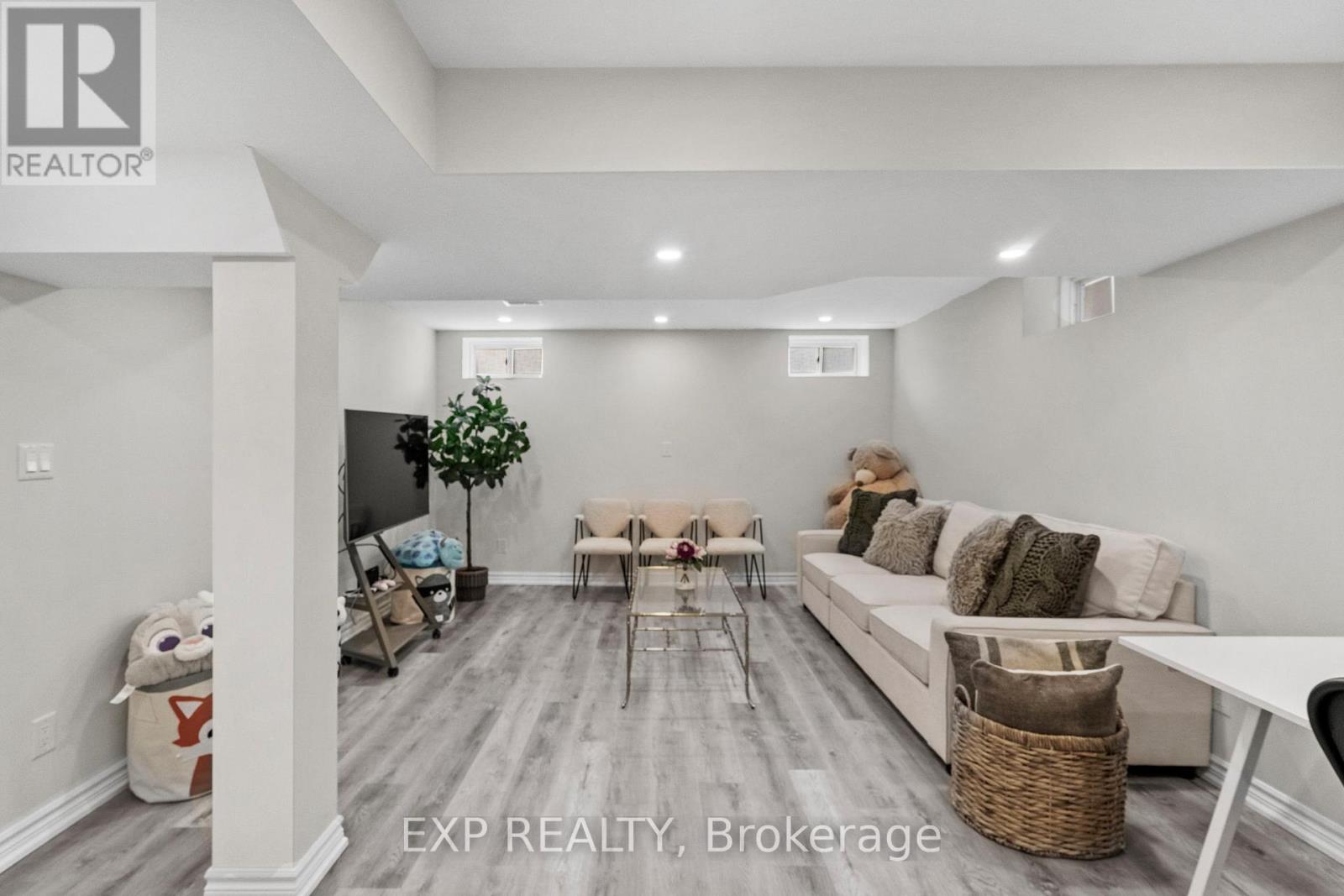 73 Riding Mountain Drive, Richmond Hill, Ontario  L4E 0V3 - Photo 35 - N13455570