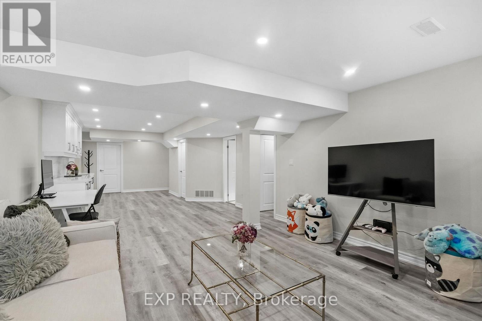 73 Riding Mountain Drive, Richmond Hill, Ontario  L4E 0V3 - Photo 37 - N13455570