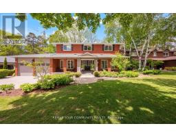 24 HAWTHORNE LANE, Aurora, Ontario