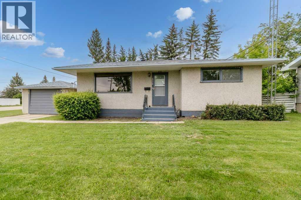 4638 50 Avenue, bentley, Alberta