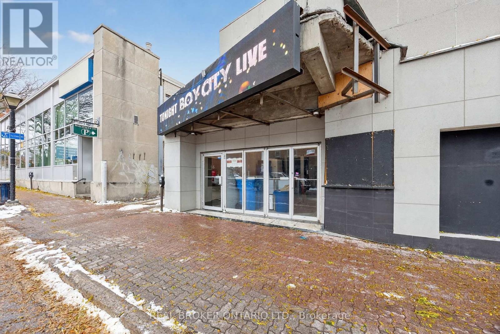 16 West Street S, Orillia, Ontario  L3V 5B8 - Photo 2 - S13455624