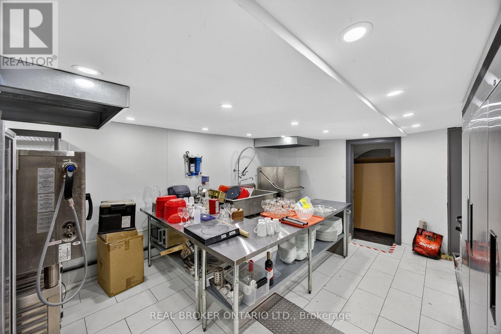 16 West Street S, Orillia, Ontario  L3V 5B8 - Photo 20 - S13455624