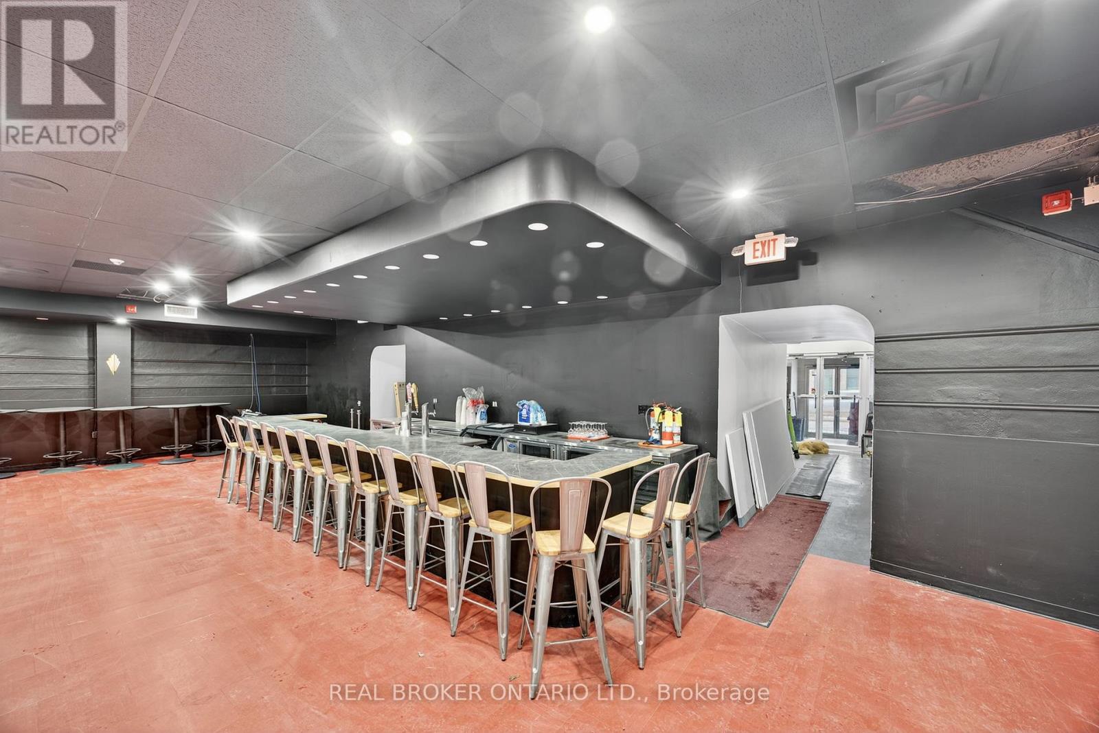 16 West Street S, Orillia, Ontario  L3V 5B8 - Photo 9 - S13455624