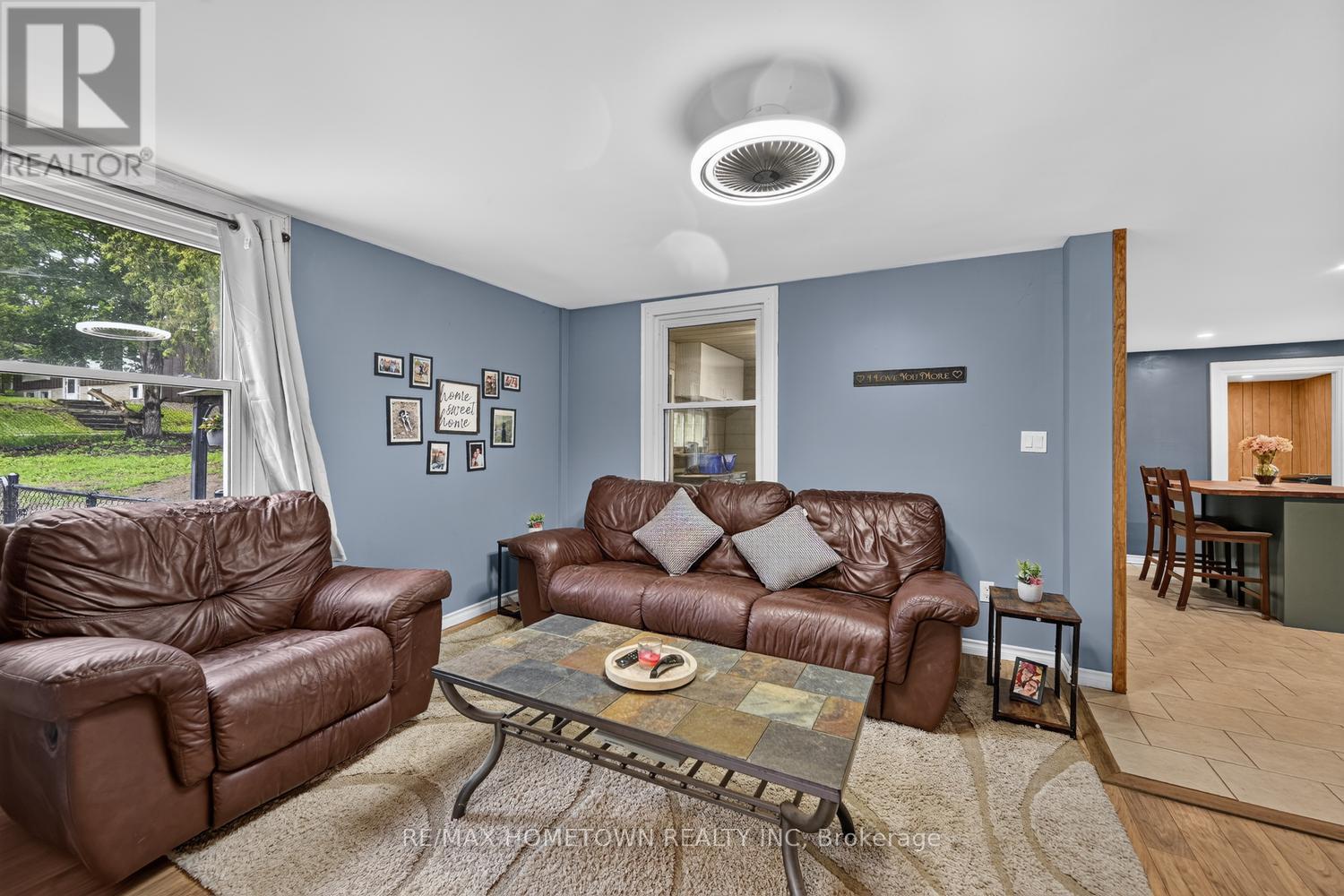 15 Perth Street, Elizabethtown-Kitley, Ontario  K0E 1M0 - Photo 12 - X13455676