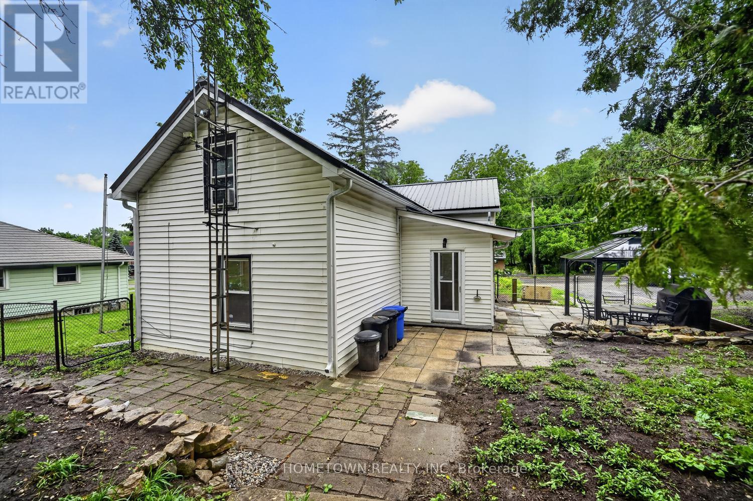15 Perth Street, Elizabethtown-Kitley, Ontario  K0E 1M0 - Photo 35 - X13455676
