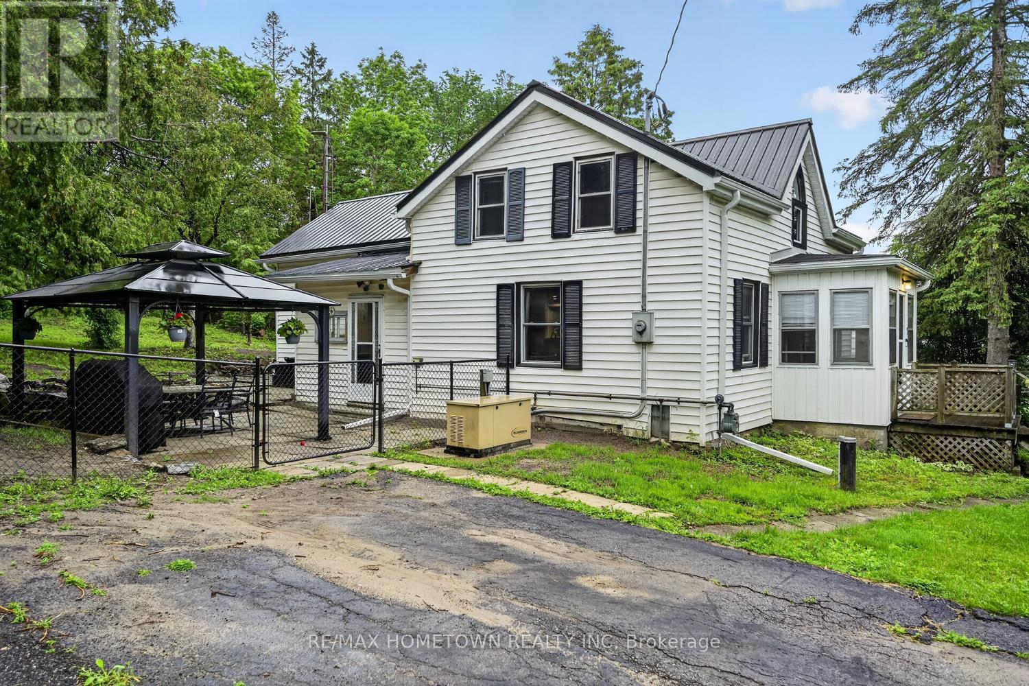 15 Perth Street, Elizabethtown-Kitley, Ontario  K0E 1M0 - Photo 5 - X13455676