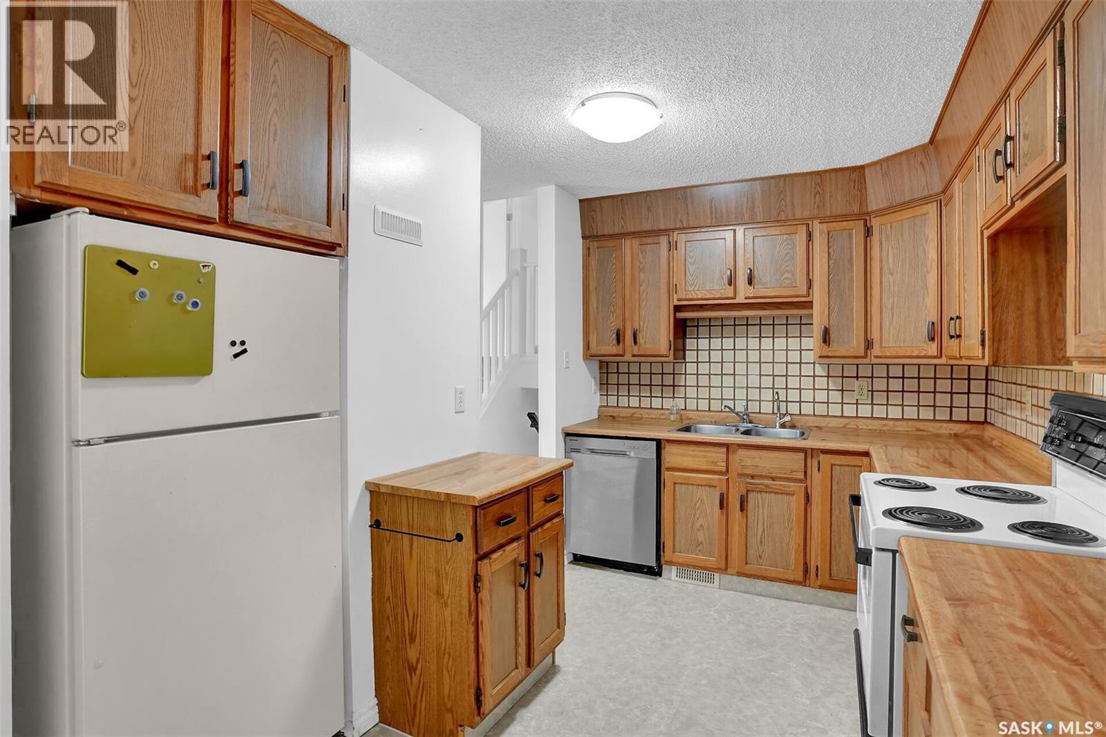 1244 Runciman Crescent N, Regina, Saskatchewan  S4X 3A8 - Photo 11 - SK039446