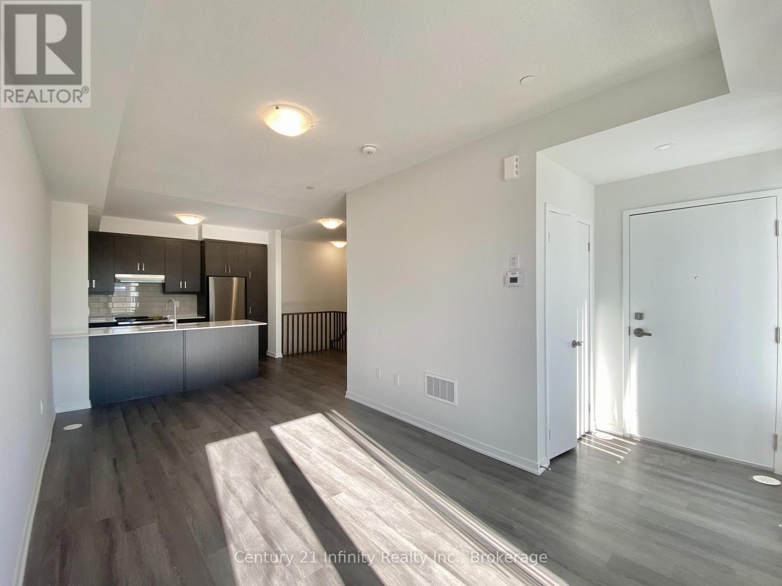 337 - 100 Honeycrisp Crescent, Vaughan, Ontario  L4K 0N7 - Photo 8 - N13455642
