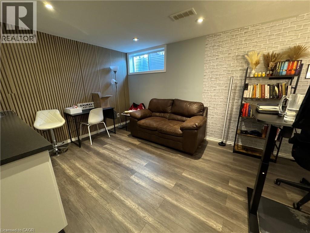 13 Sorrento Street, Kitchener, Ontario  N2R 0A4 - Photo 12 - 40840037