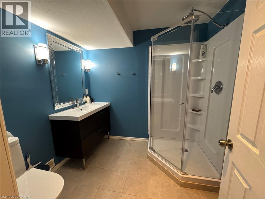 13 Sorrento Street, Kitchener, Ontario  N2R 0A4 - Photo 14 - 40840037