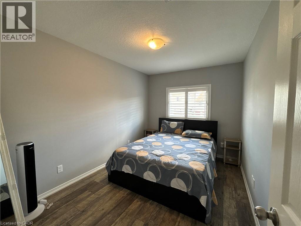 13 Sorrento Street, Kitchener, Ontario  N2R 0A4 - Photo 8 - 40840037