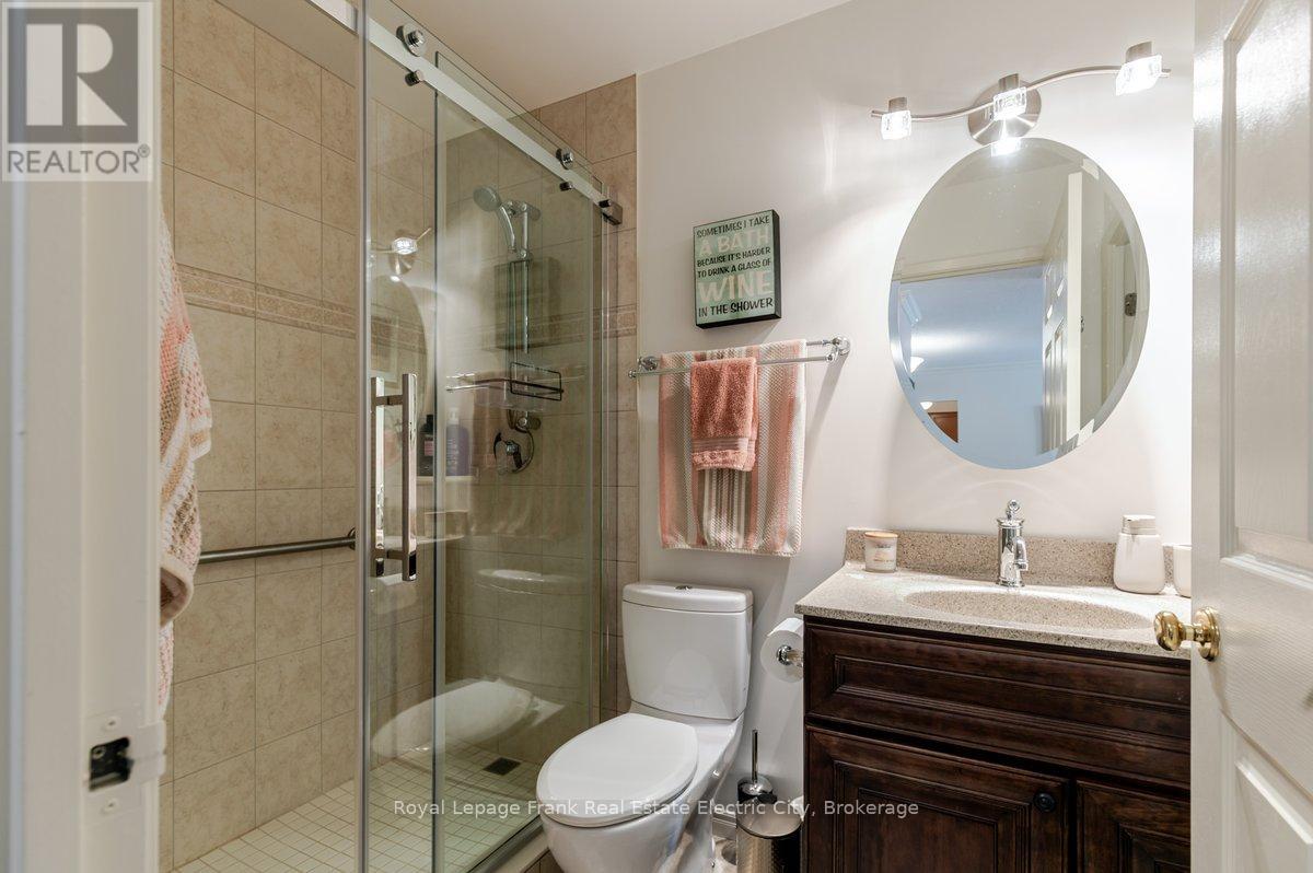 309 - 921 Armour Road, Peterborough, Ontario  K9H 7K5 - Photo 10 - X13455950