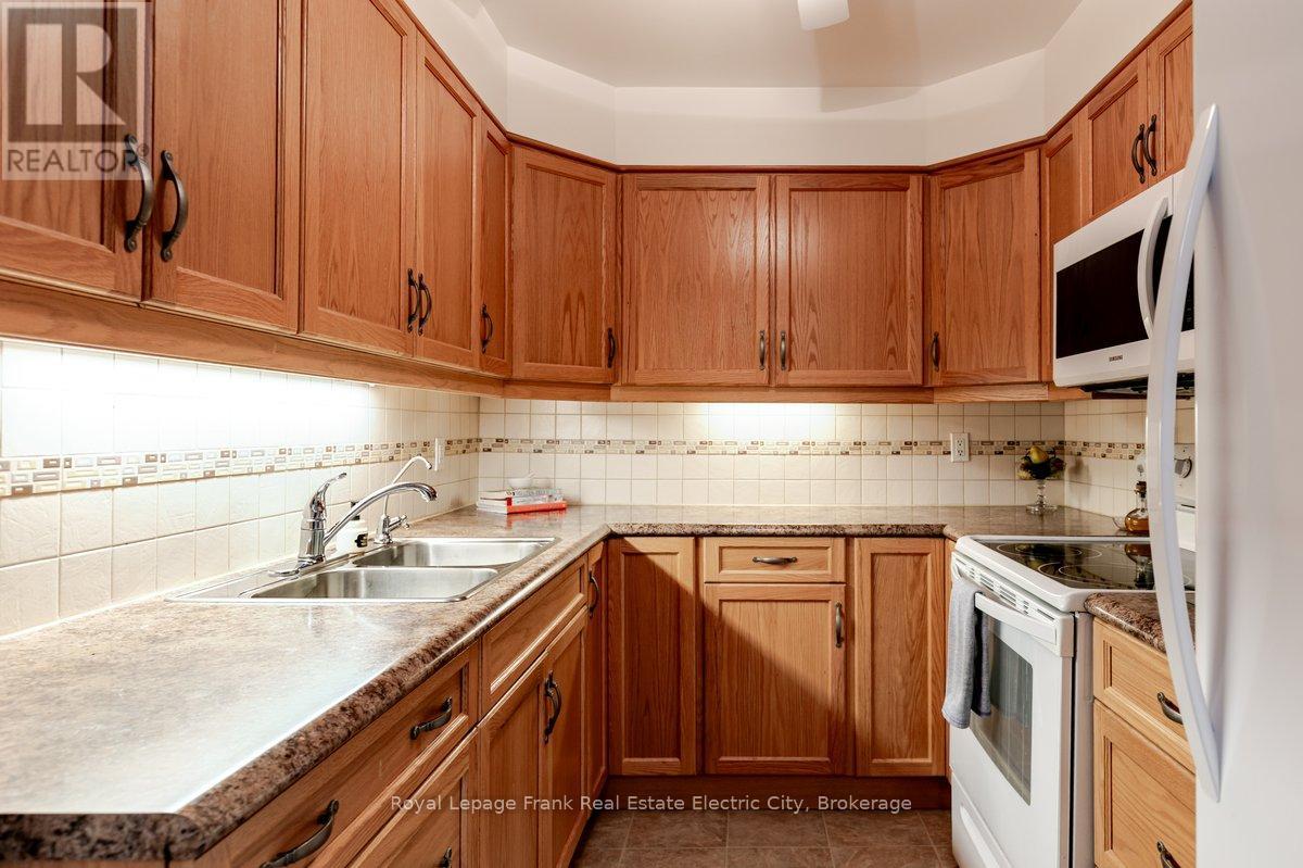309 - 921 Armour Road, Peterborough, Ontario  K9H 7K5 - Photo 29 - X13455950