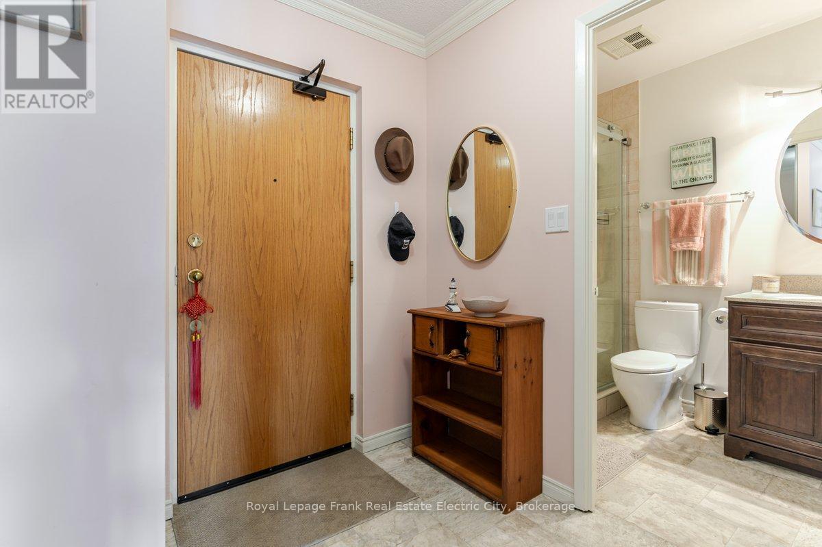 309 - 921 Armour Road, Peterborough, Ontario  K9H 7K5 - Photo 9 - X13455950